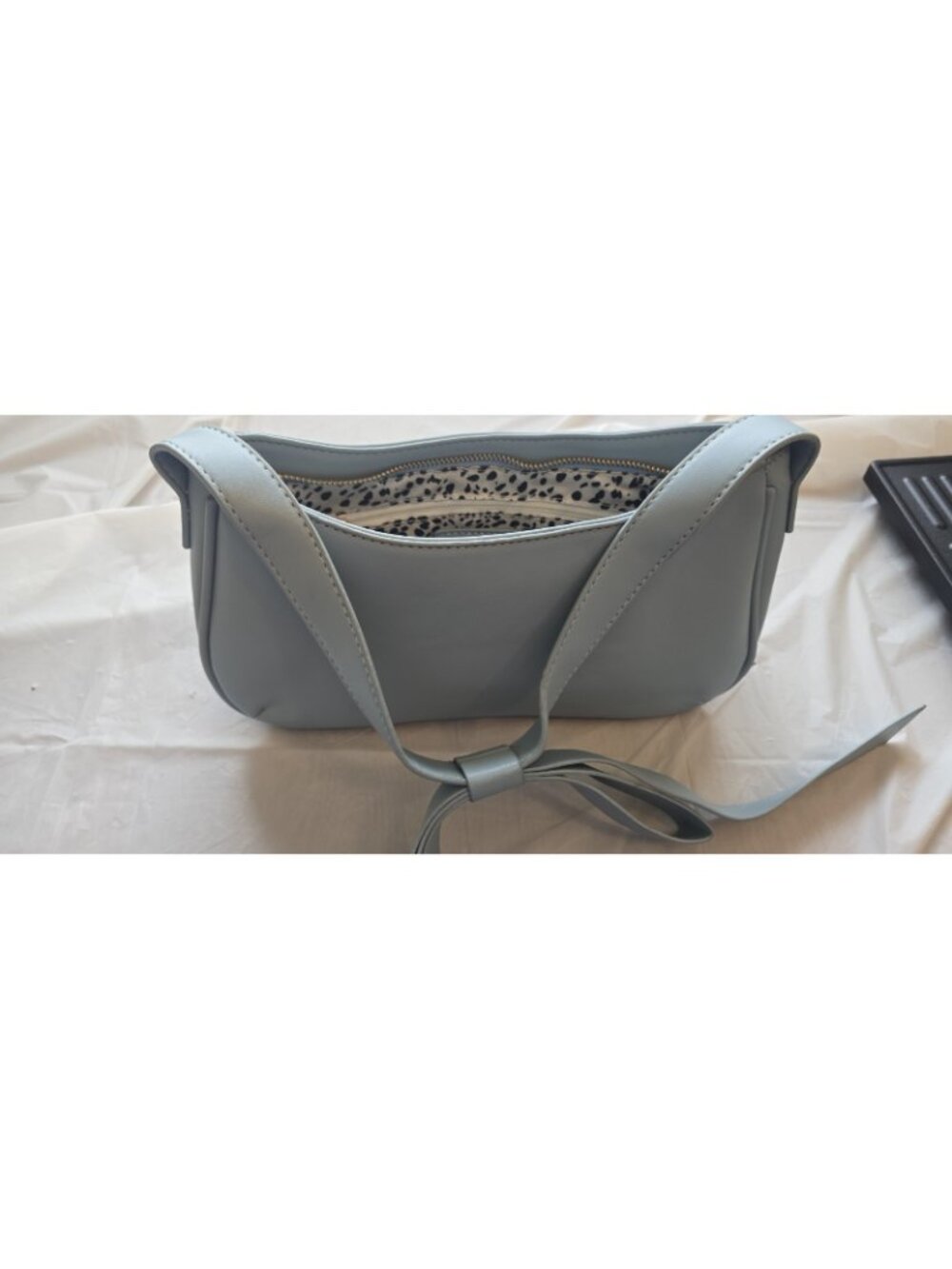Mali Light Blue Small Shoulder Bag Bow Accent Zip Closure Animal Print Lined - Picture 2 of 4
